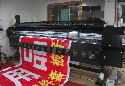 平乐喷绘广告分辨率是多少？